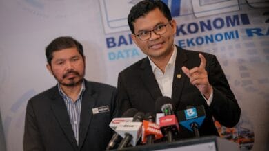 akmal nasrullah mohd nasir - Wilayah.com.my