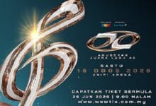 Poster announcing Anugerah Juara Lagu 40 with metallic gold logo, event details: Sat 15 Aug 2026 at Unifi Arena; tickets from 26 Jun 2026 at wowtix.com.my