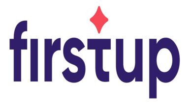 Firstup logo: lowercase 'firstup' in dark purple with a pink diamond accent above the letter i.